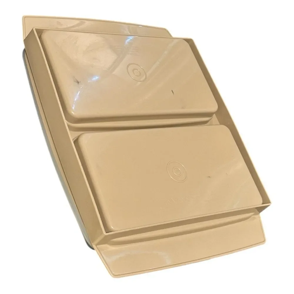 Tupperware Divided Tray Almond Color With Clear Lid - 9
